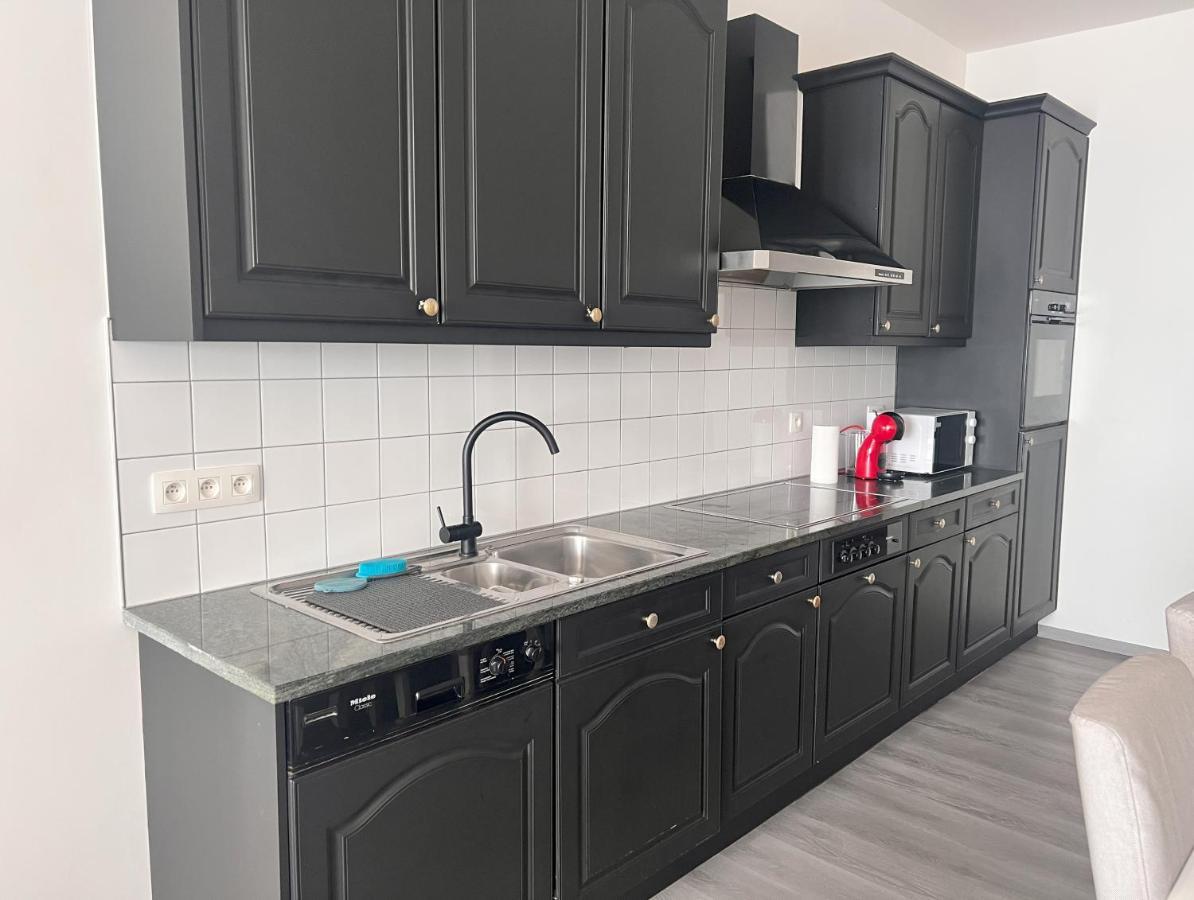 Le Franchet Apartment Динант Екстериор снимка