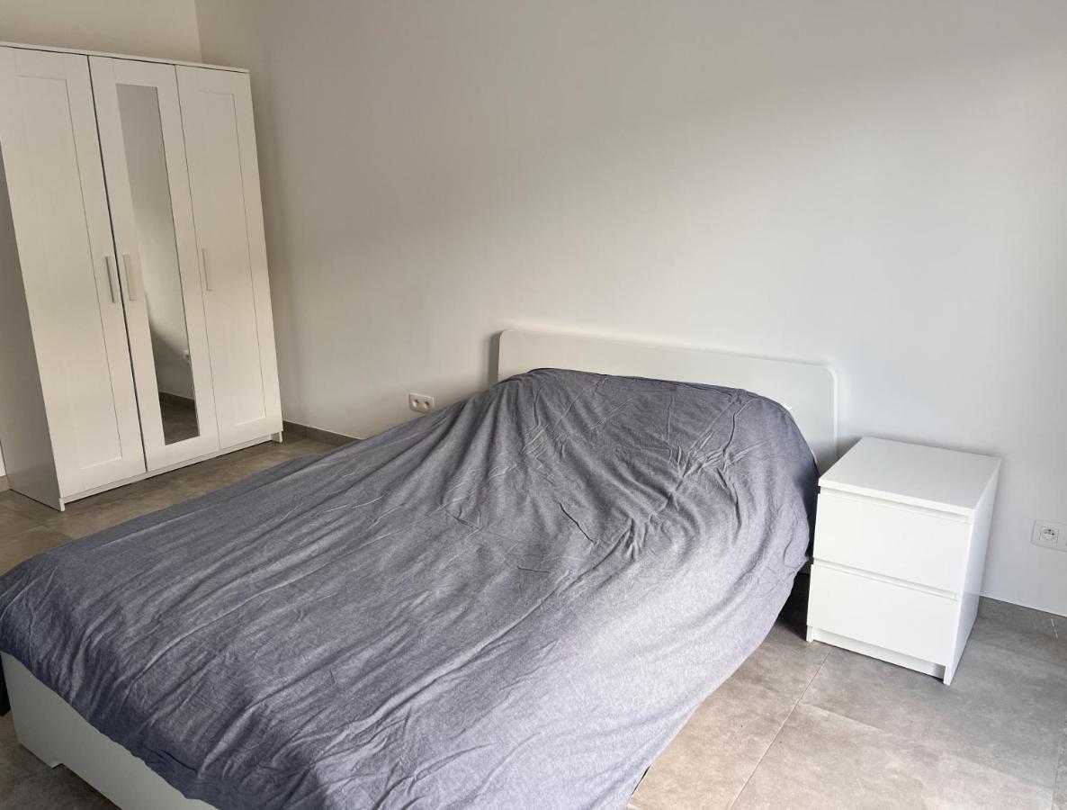 Le Franchet Apartment Динант Екстериор снимка