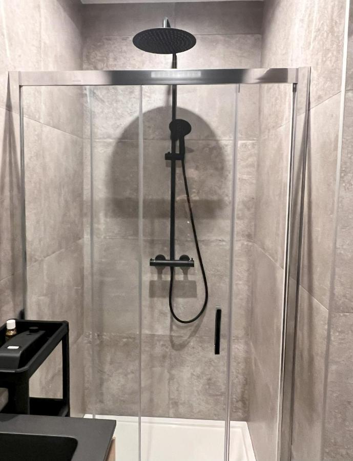 Le Franchet Apartment Динант Екстериор снимка
